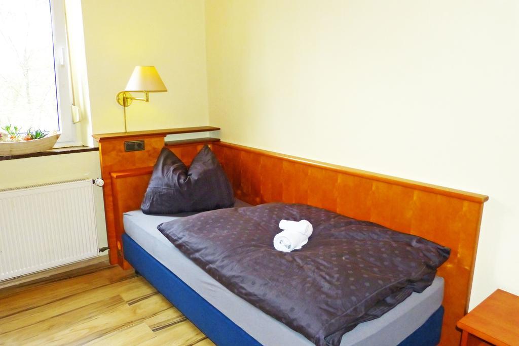 Messe-Zimmer TuS-Treff Düsseldorf Zimmer foto