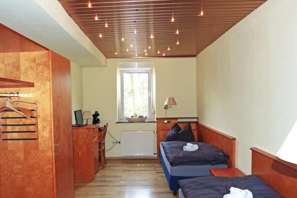 Messe-Zimmer TuS-Treff Düsseldorf Zimmer foto