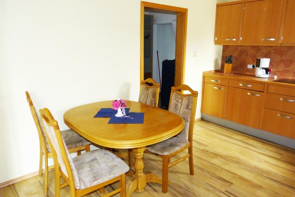 Messe-Zimmer TuS-Treff Düsseldorf Zimmer foto