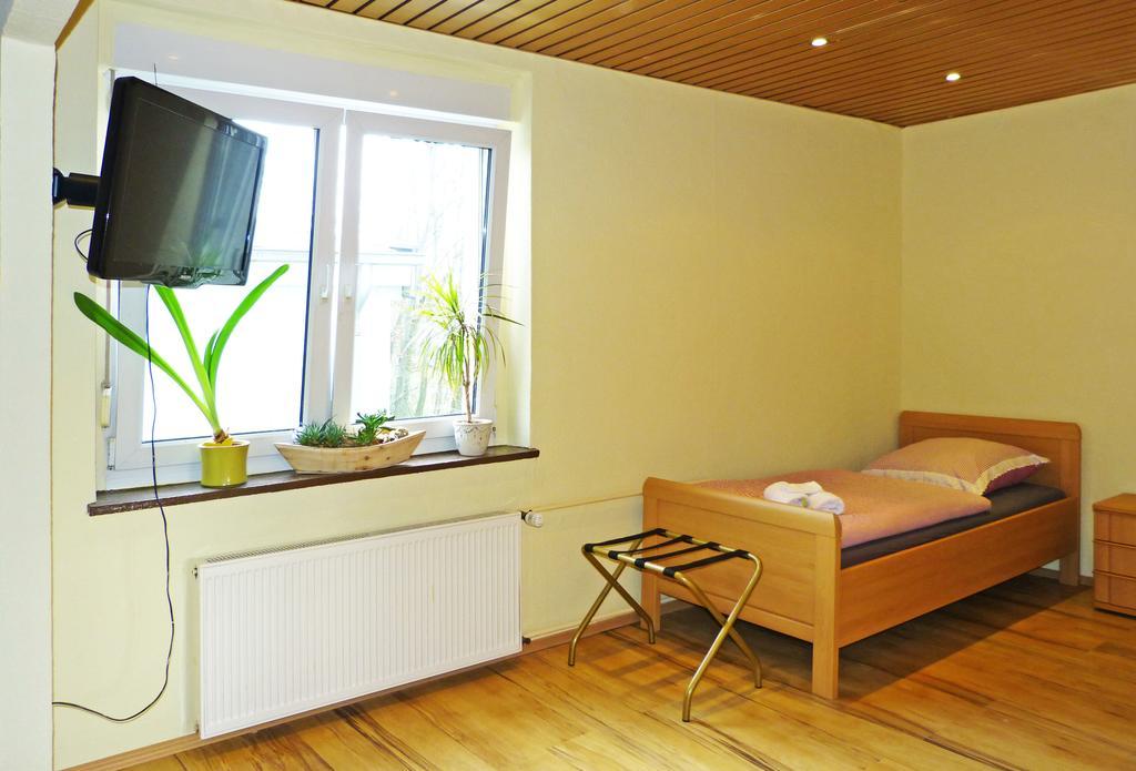 Messe-Zimmer TuS-Treff Düsseldorf Zimmer foto